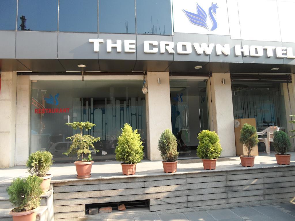 The Crown Hotel Hajdarábád Exteriér fotografie